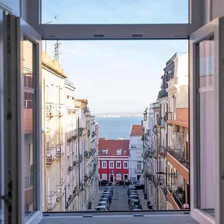 Apartment The Graca Lisbon